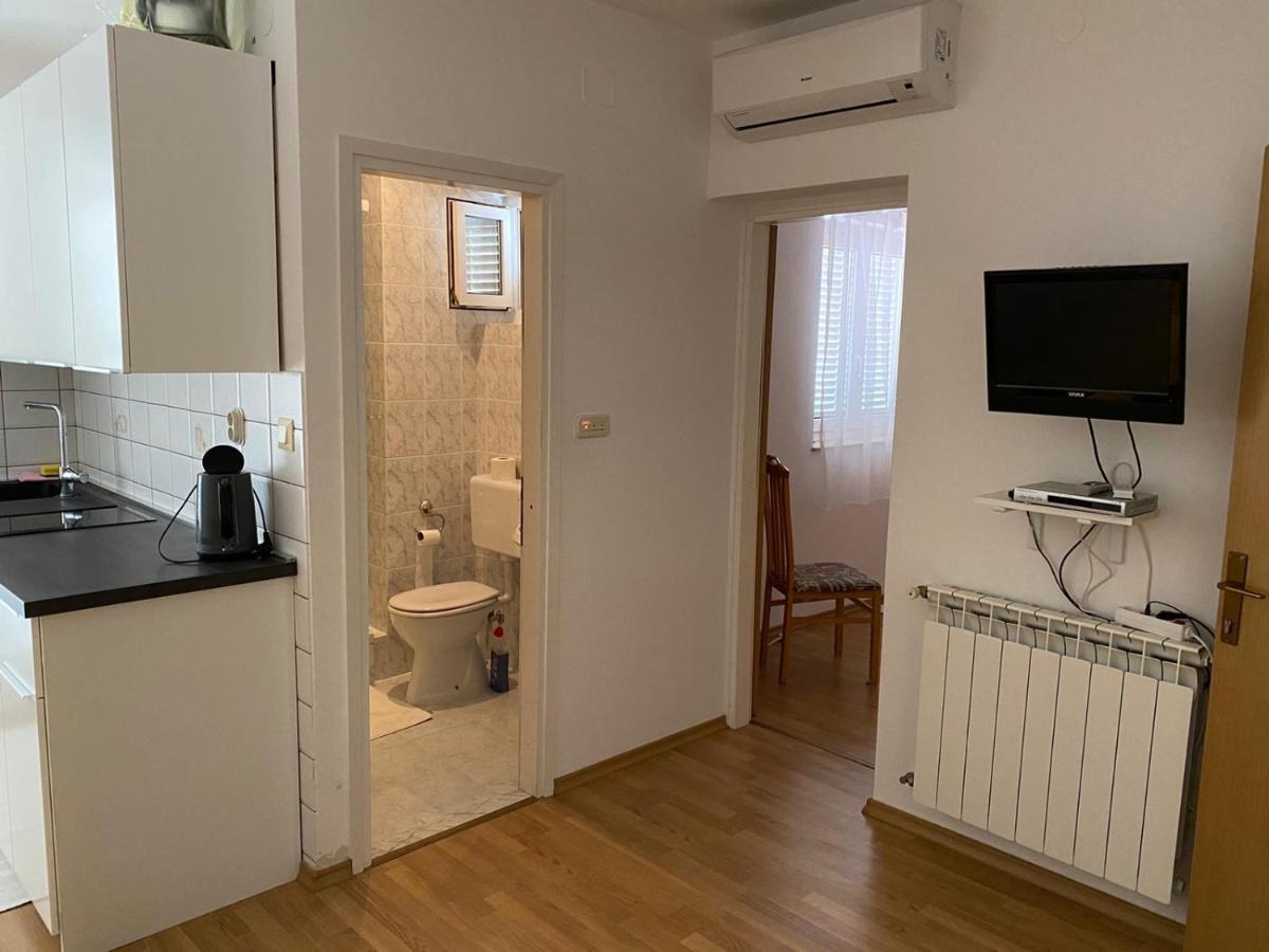 Apartment Coskovic Rosini Esterno foto