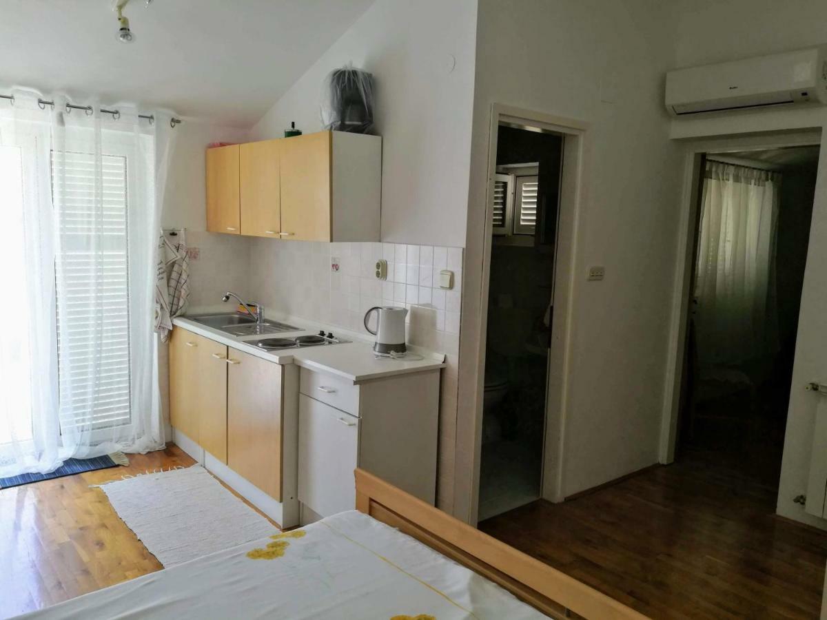 Apartment Coskovic Rosini Esterno foto