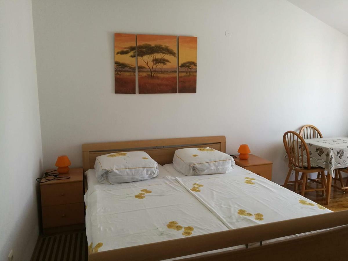 Apartment Coskovic Rosini Esterno foto