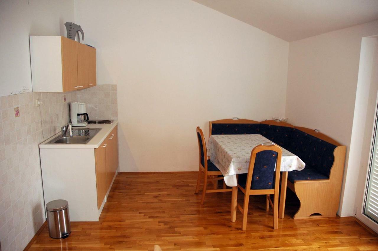 Apartment Coskovic Rosini Esterno foto