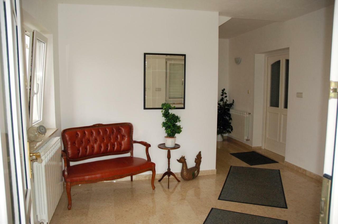 Apartment Coskovic Rosini Esterno foto